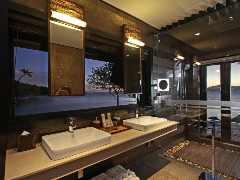 Two Seasons Coron Island Resort & Spa