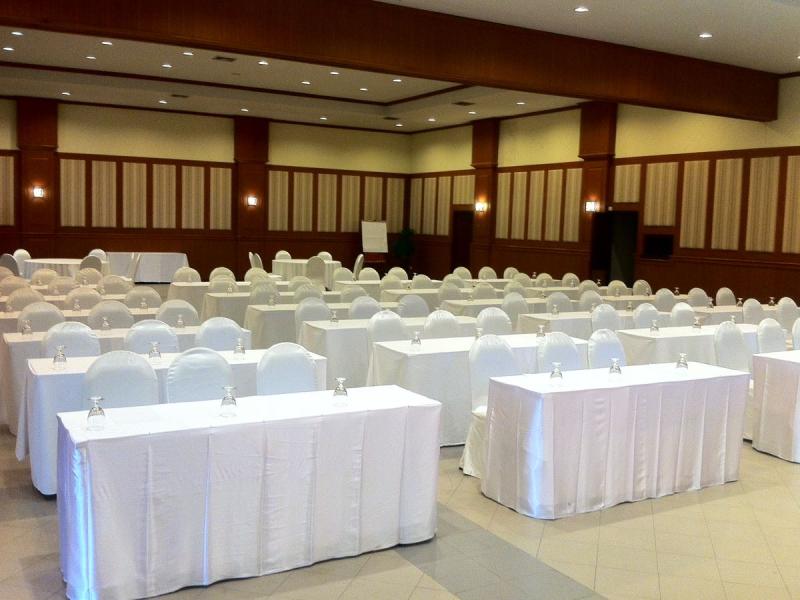 The Leaf on The Sands by Katathani Resorts