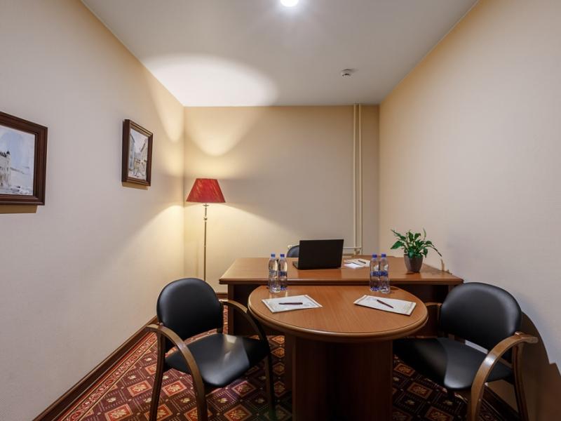 Корона Клуб Отель