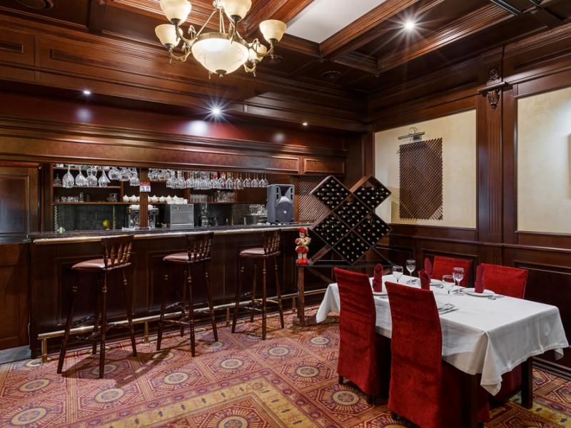 Корона Клуб Отель