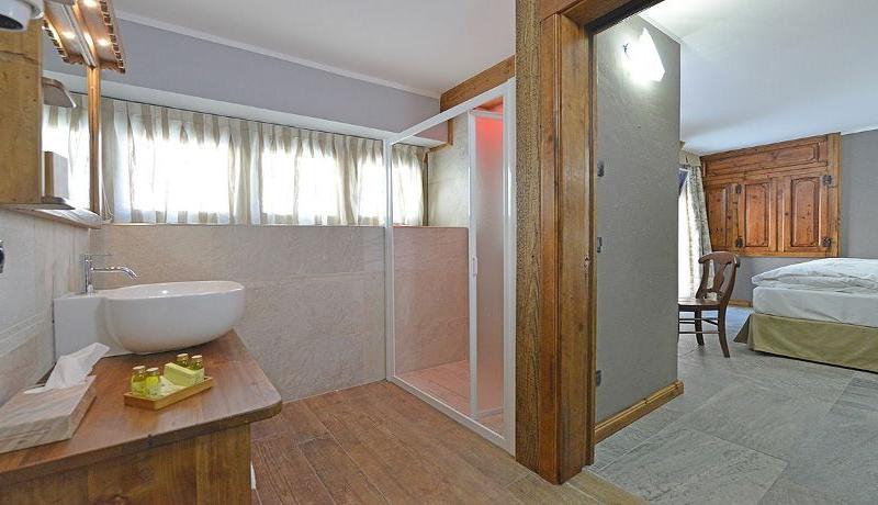 Mollino Rooms