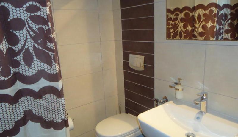 Aris Hotel