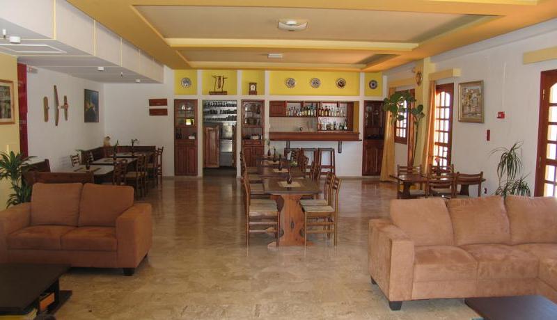 Aris Hotel