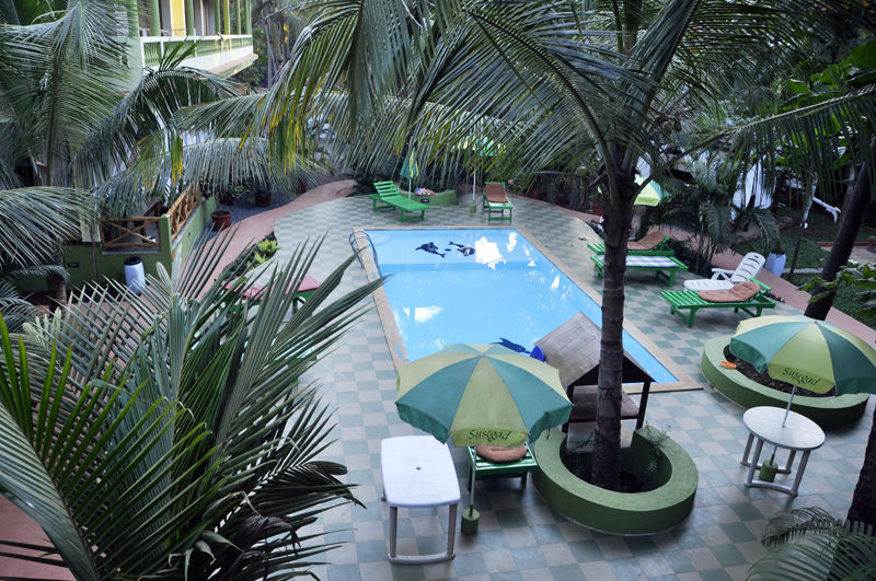 Classic De Evergreen Resort