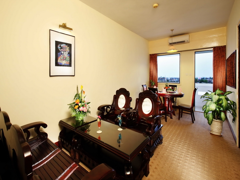 Century Riverside