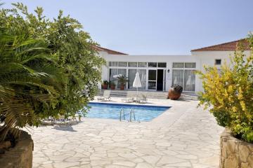 Отель Akti Beach Village Resort Кипр, Пафос, фото 2