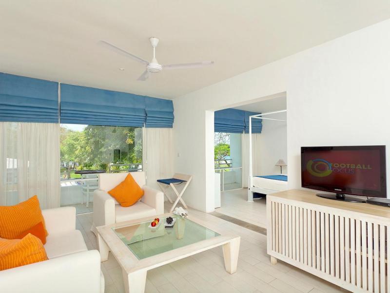 Trinco Blu by Cinnamon