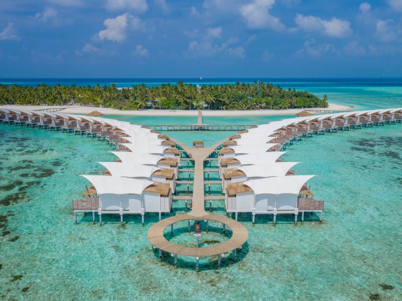 Cinnamon Hakuraa Huraa Maldives