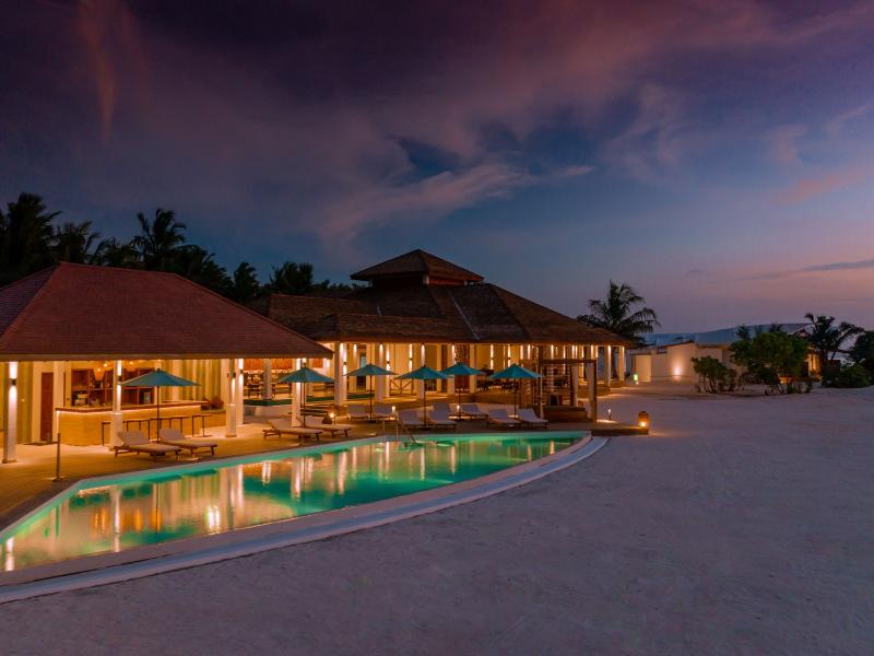 Cinnamon Hakuraa Huraa Maldives