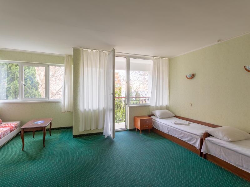 Чайка (ул. Афанасия Никитина)