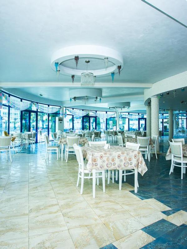 Chaika Beach Complex - Chaika Resort