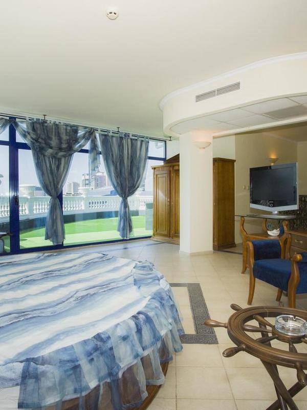 Chaika Beach Complex - Chaika Resort