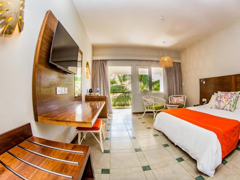 Tarisa Resort