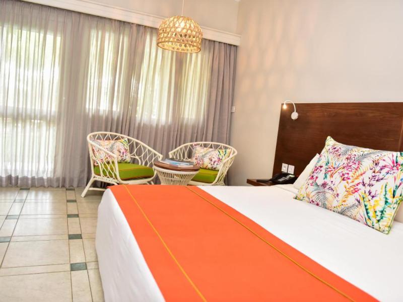 Tarisa Resort