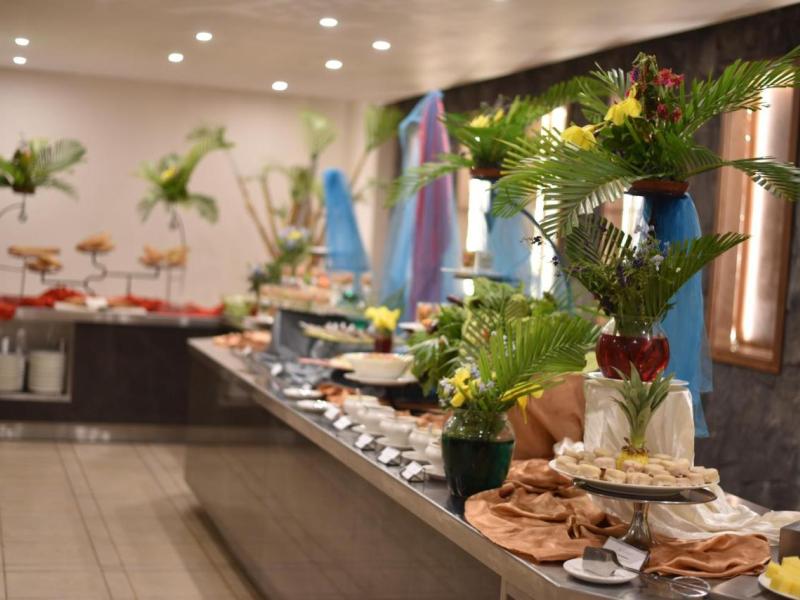 Tarisa Resort