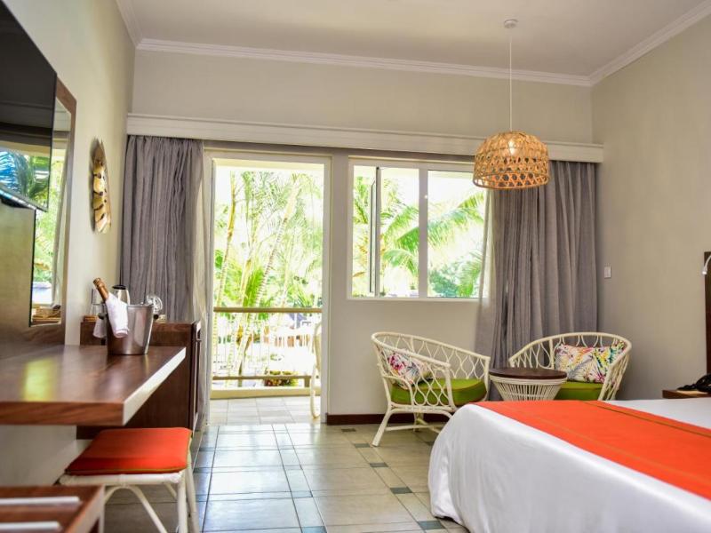 Tarisa Resort