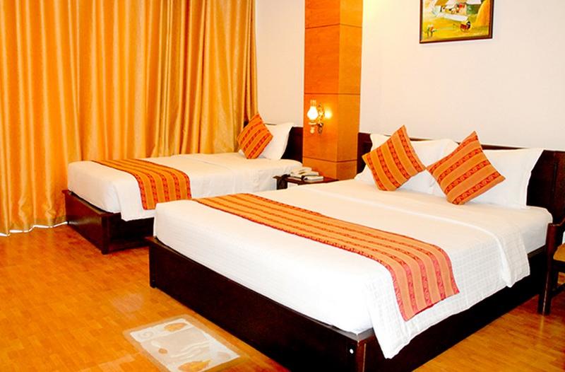 Carina Hotel