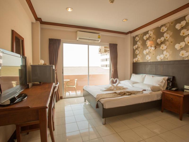 Inn House Hotel Pattaya
