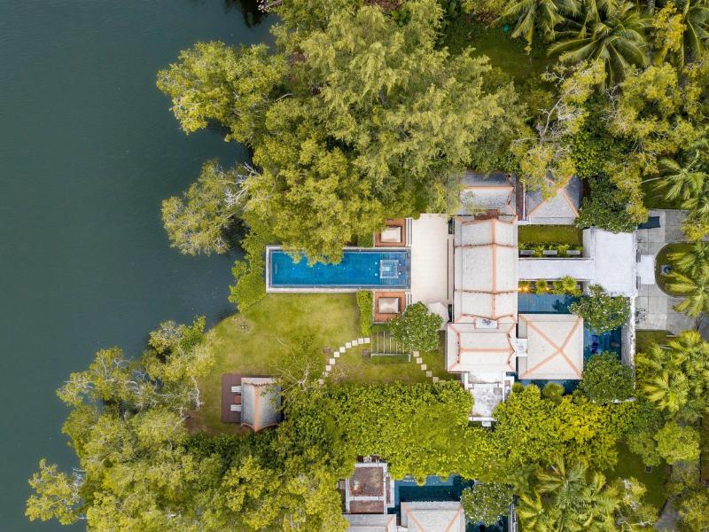 Double Pool Villas by Banyan Tree