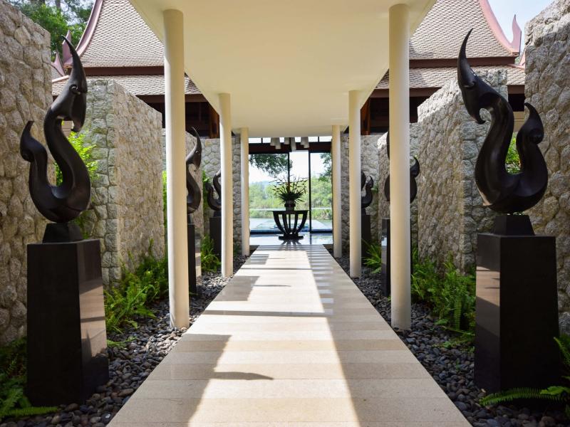 Double Pool Villas by Banyan Tree