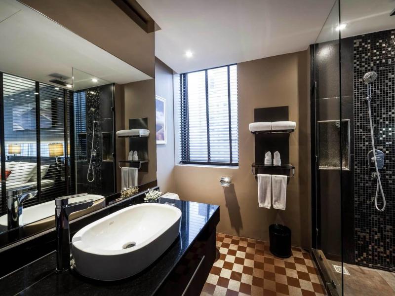 The Continent Hotel Bangkok