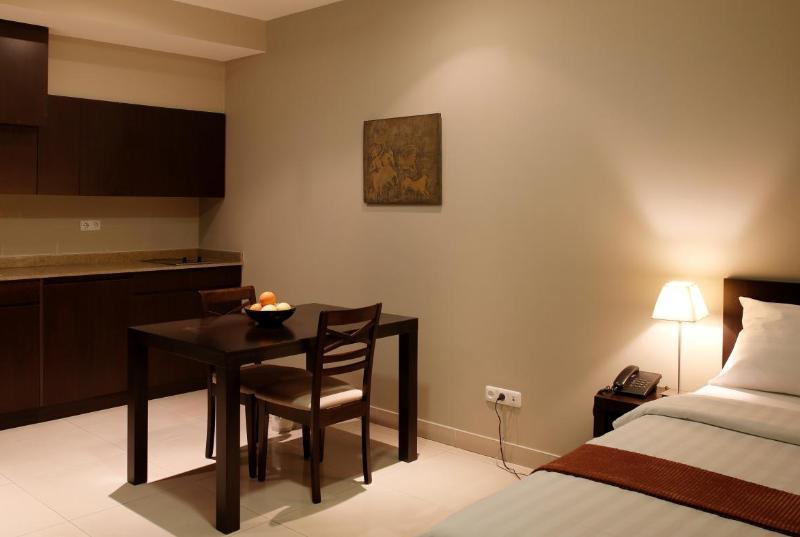 Hotel Meg
