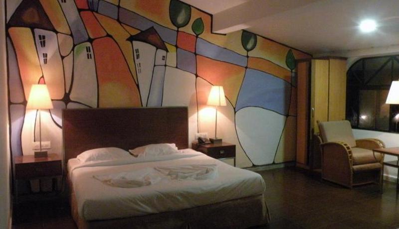 Sunshine Beach Resort