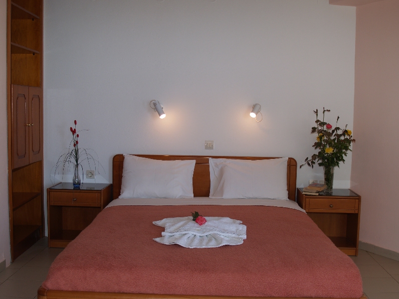 Apartments Girogiali