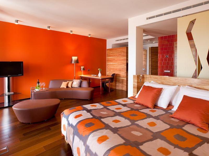 Bohemia Suites & Spa