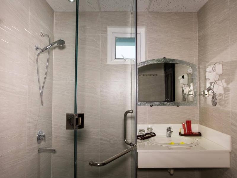 Adina Hotel