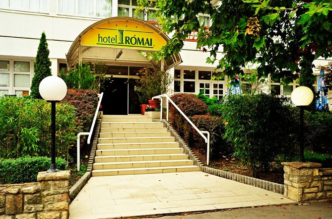 Hotel Romai