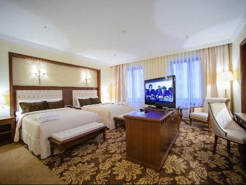 President Hotel