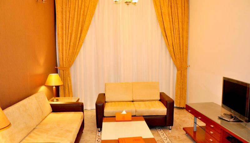 Arcadia Hotel Suites