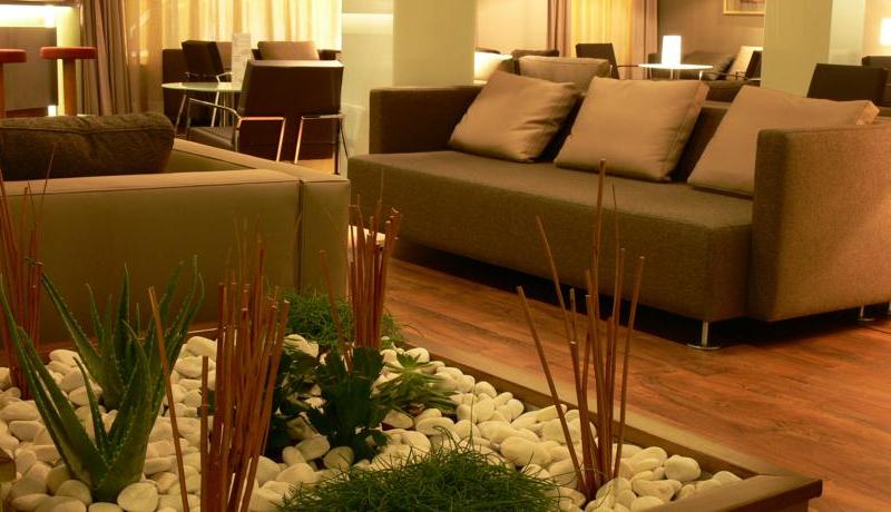 Hotel Vora Fira
