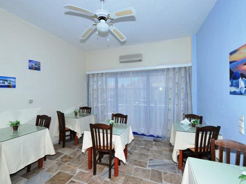Anemones Hotel
