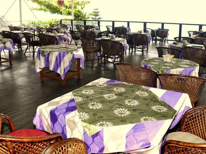 Clafouti Beach Resort