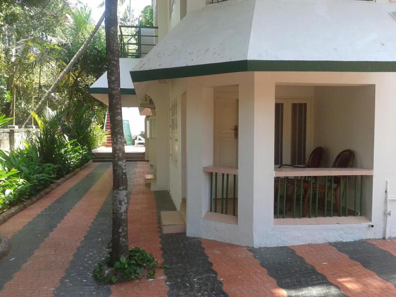 Raja Park Beach Resort (Varkala)