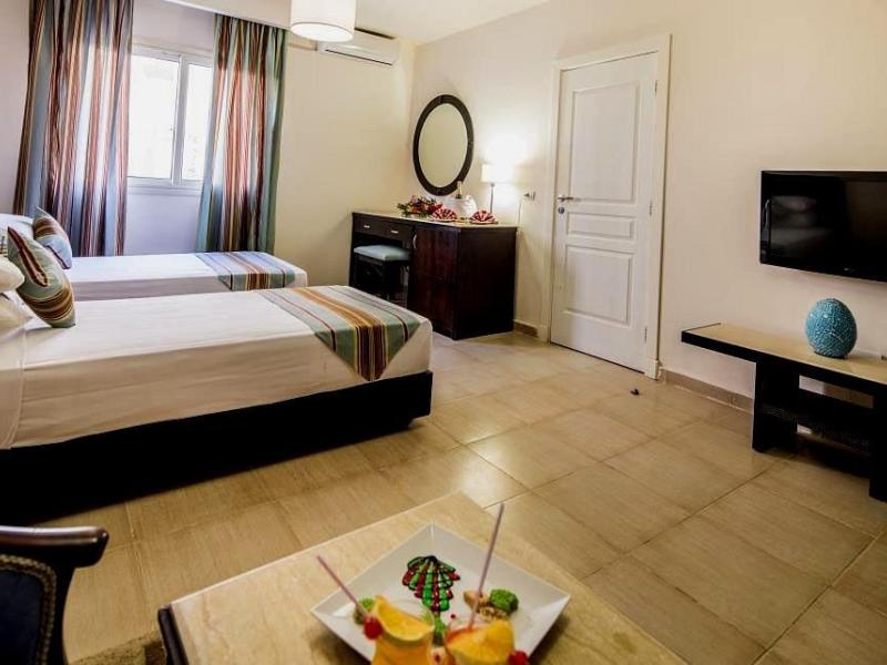 El Karma Aqua Beach Resort