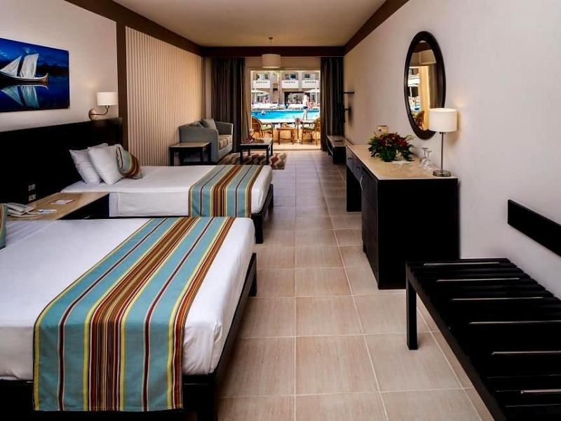 El Karma Aqua Beach Resort