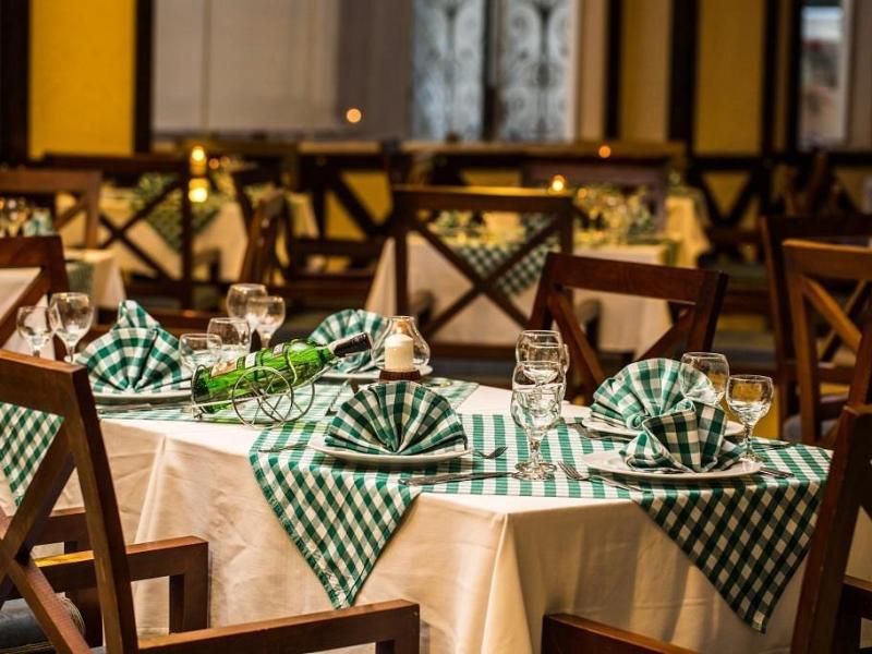 El Karma Aqua Beach Resort