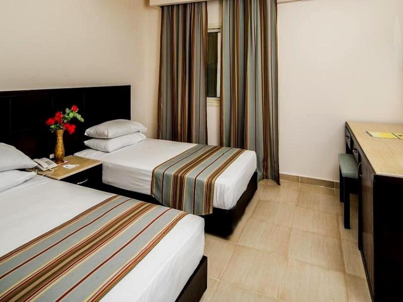 El Karma Aqua Beach Resort