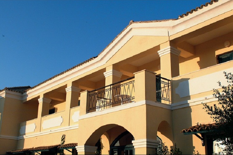 Karavostasi Beach Hotel