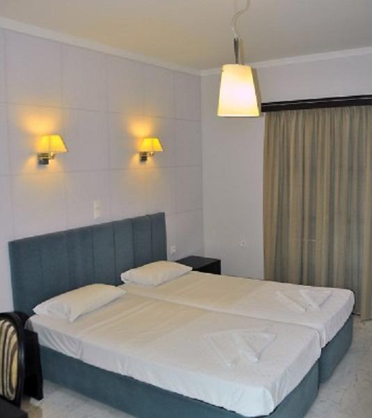 Karavostasi Beach Hotel