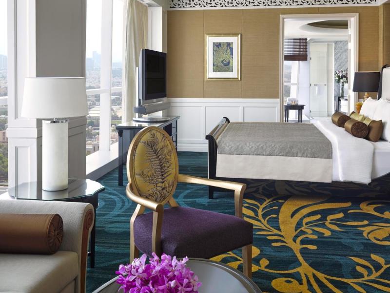 Dusit Thani Abu Dhabi