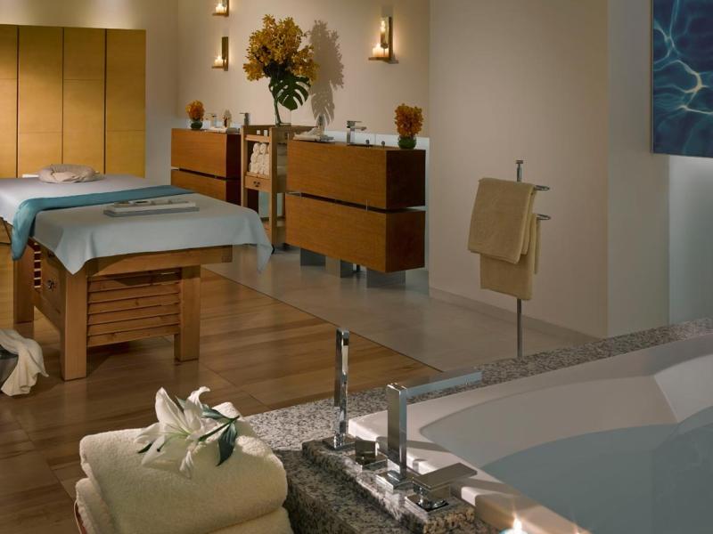 Dusit Thani Abu Dhabi