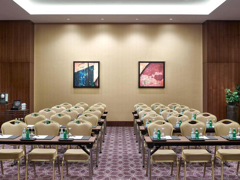 Swissotel Living Al Ghurair