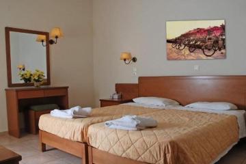 Отель John-Mary Apartments Греция, о. Крит-Ираклион, фото 2