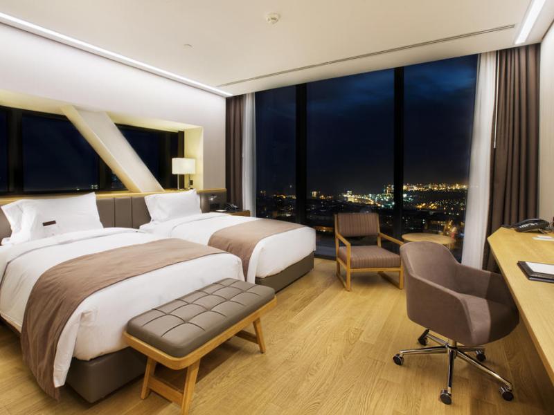 DoubleTree by Hilton Istanbul - Avcilar