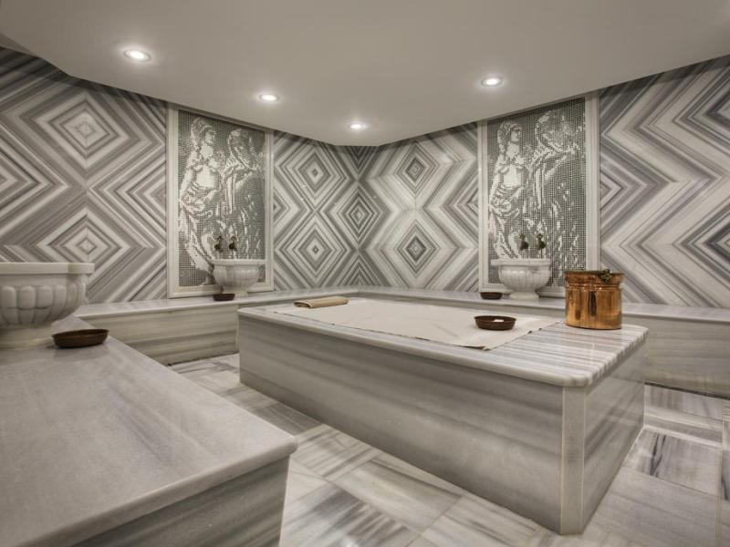 DoubleTree by Hilton Istanbul - Avcilar