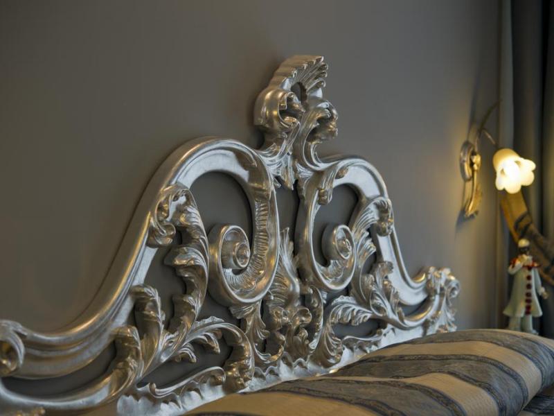 Viktoria Palace Hotel